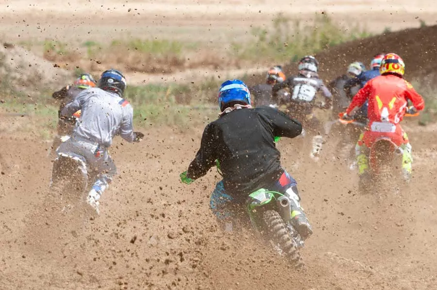 unrecognized athletes riding a sports motorbike ra 2025 03 06 00 20 56 utc